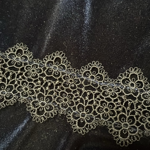 KARL LEGERFELD PARIS DRESS - Picture 5 of 8